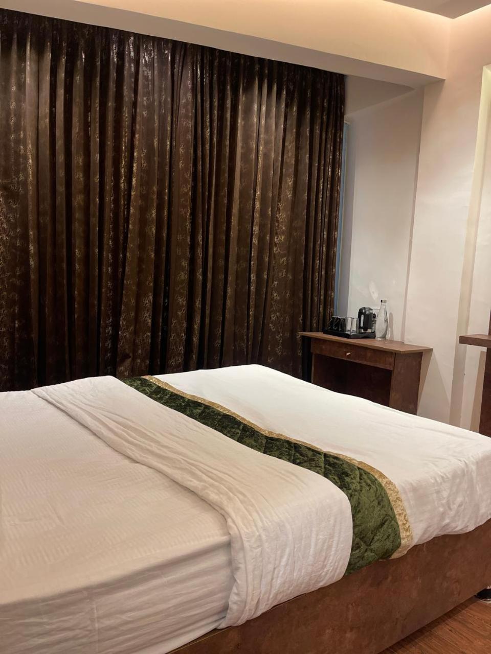 The Taaj Comforts Bengaluru Zewnętrze zdjęcie